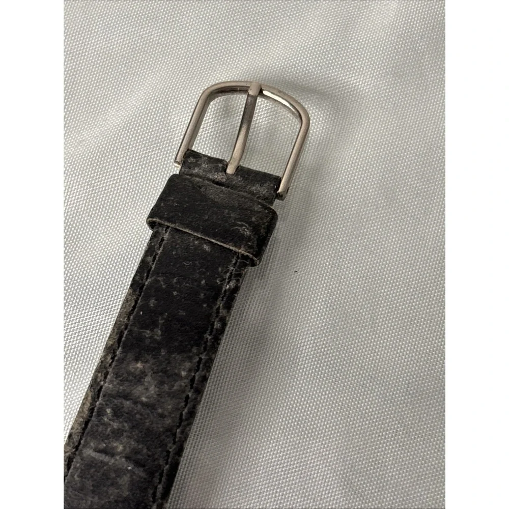 Vintage Lorus by Seiko Mickey Mouse Moving Hands Ladies Watch V515-6000 READ